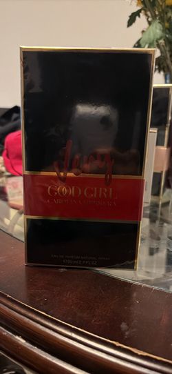 Carolina Herrera Very Good Girl Perfume 80ml