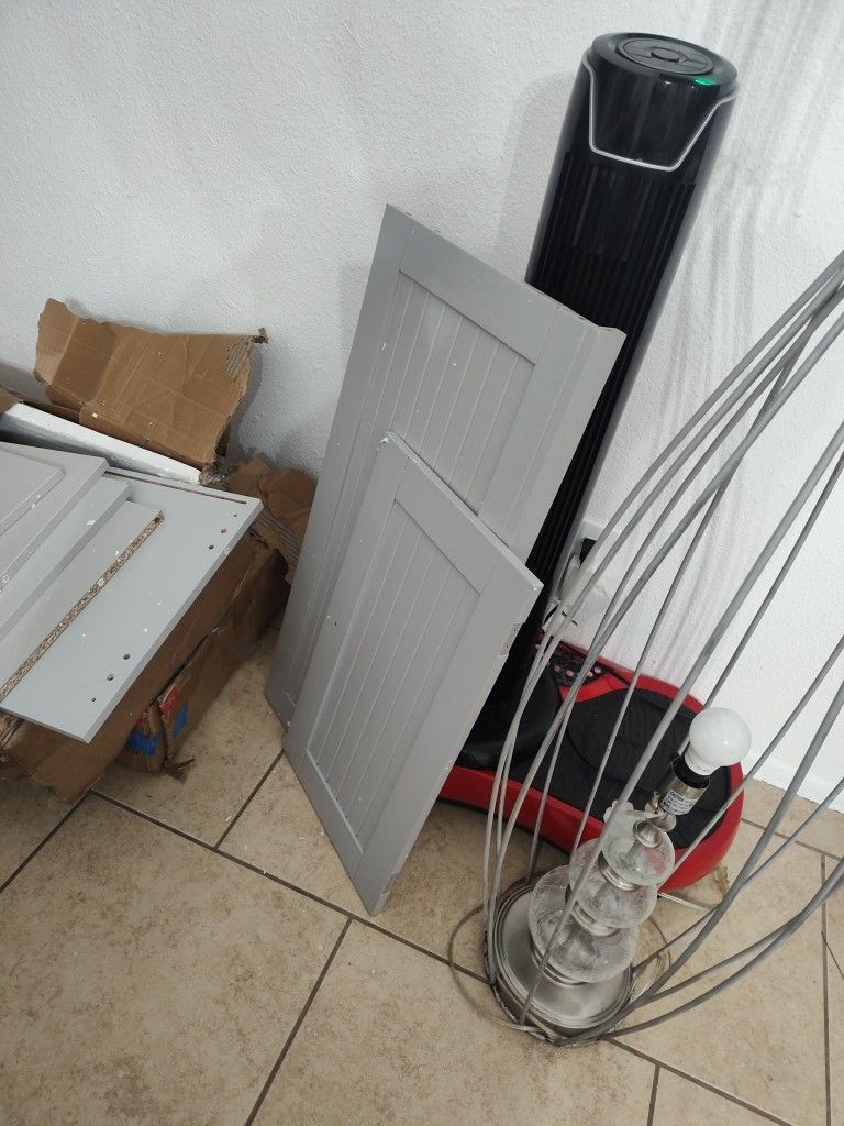 Shelve ,Cabinet ,Storage ???? Free