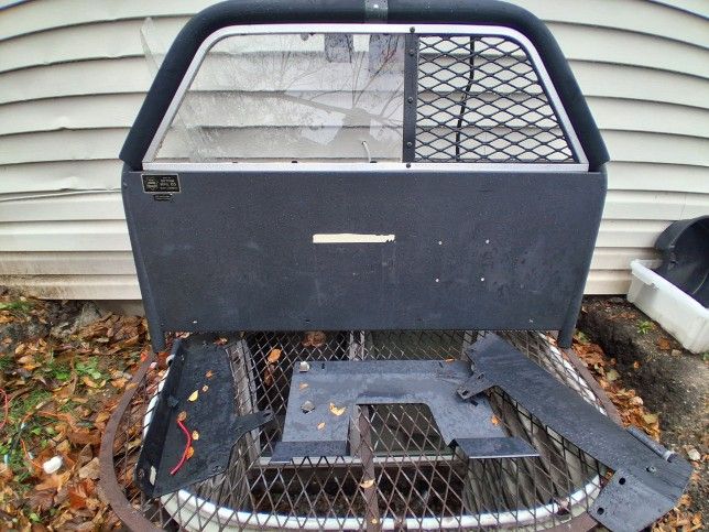 SETINA POLICE PARTITION / PRISONER CAGE - Fits 2006-2010 Dodge Charger