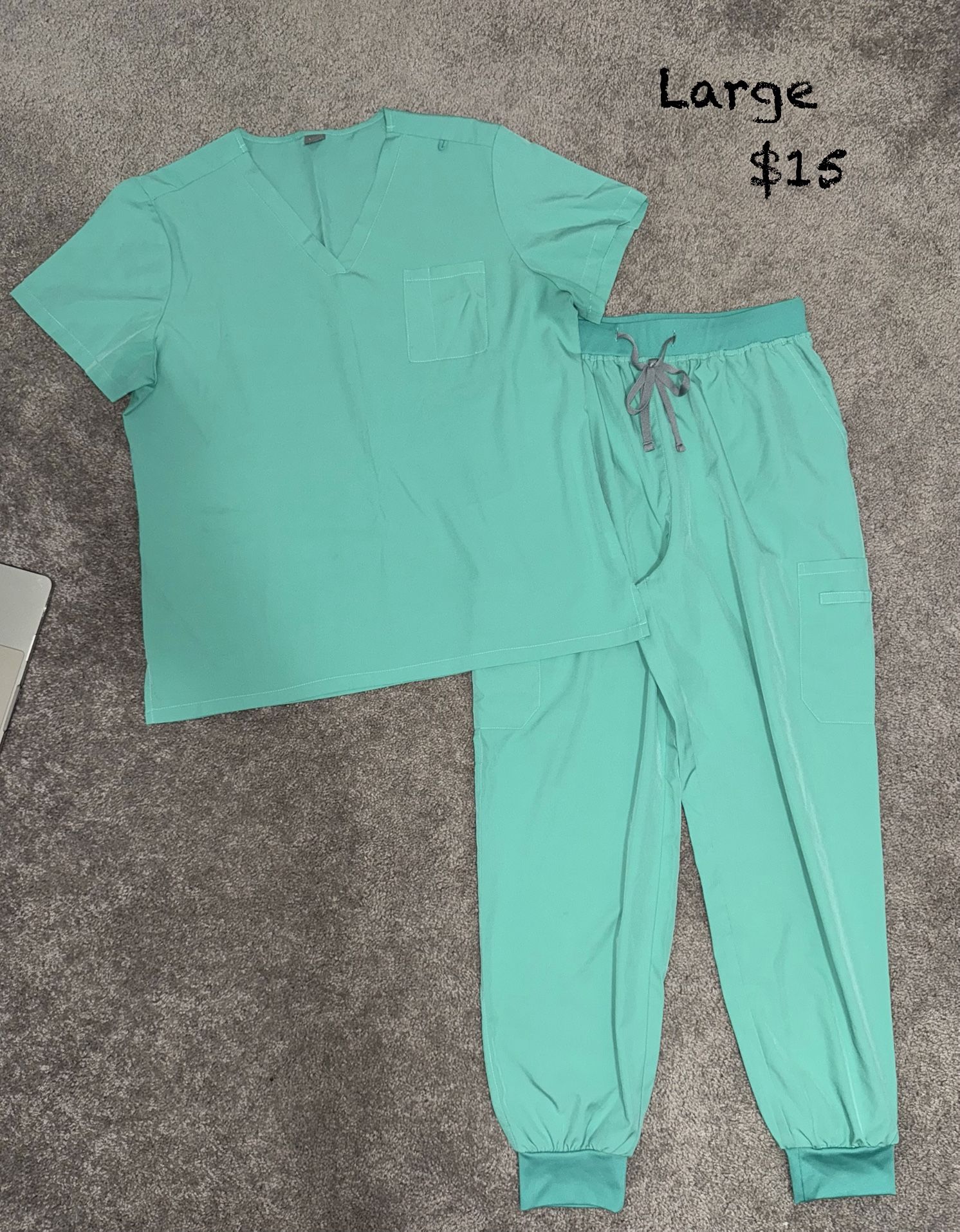 Scrub Set
