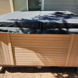Hot Tub Jacuzzi For 6 People 