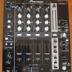 Pioneer DJM 750 Mixer + Case Saver