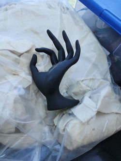 Hand sculture