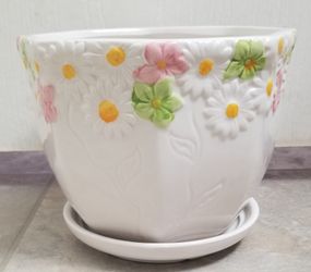 Flower Design Ceramic Pot