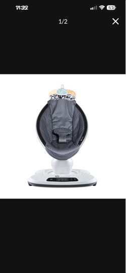 mamaRoo 4 multi-motion baby swing  with strap fastener