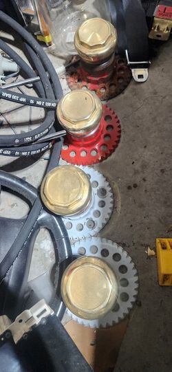 BRAND NEW GOLD KNOCKOFFSAND ADAPTERS