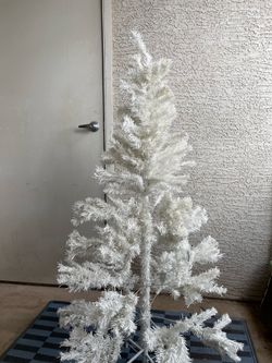 White Christmas Tree