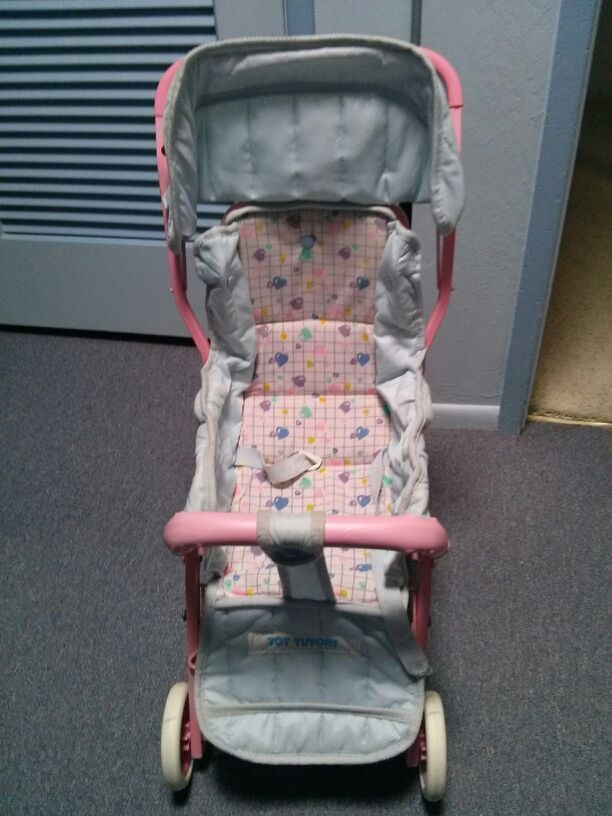 Doll stroller by Tot Tutors