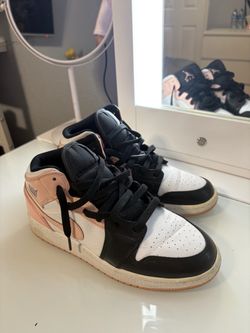Jordan 1 Mid