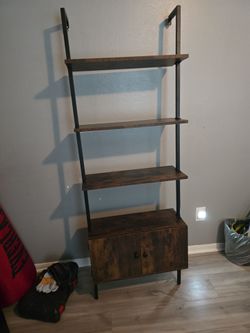 Wall shelf