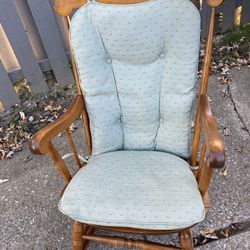 Vintage Rocking Chair 1970's