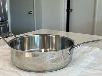 CUISINART 3.5 Quart Sauté Pan Discontinued  NEW
