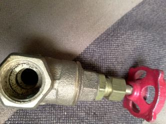 1/2 valve