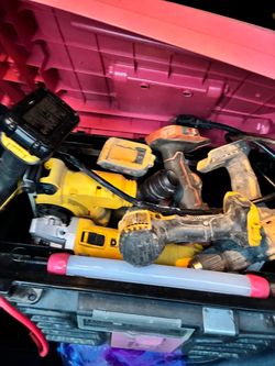 Dewalt ridged boscth ryobi tons of power tools