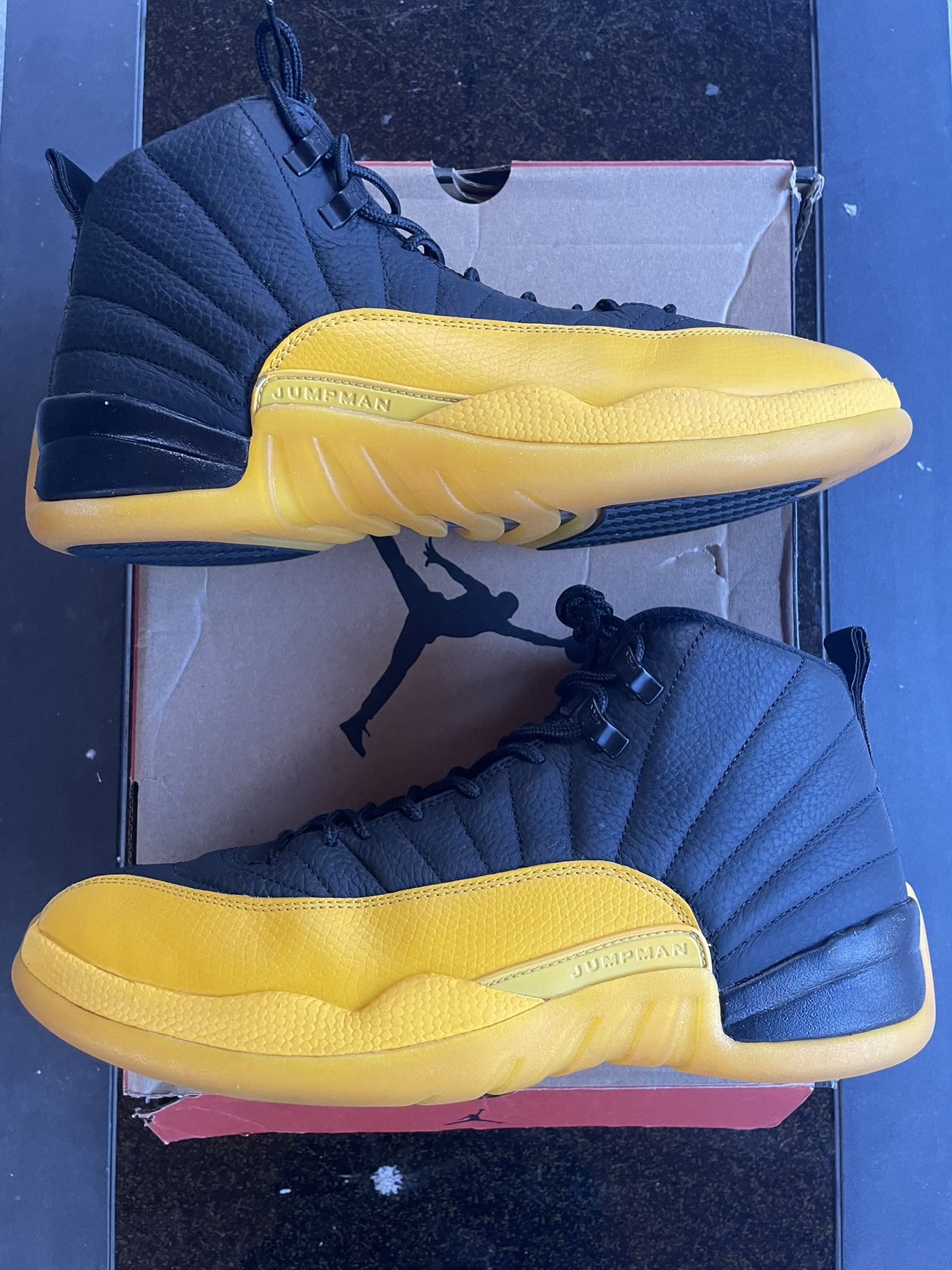 Jordan 12 Retro University Gold