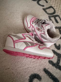 Toddler shoes