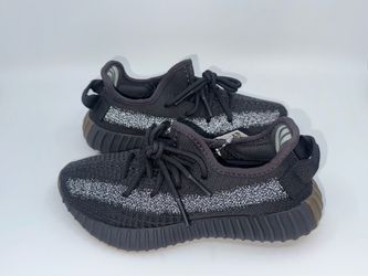 Adidas Yeezy Boost 350 V2 Cinder Reflective Size 4