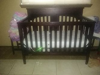 baby crib