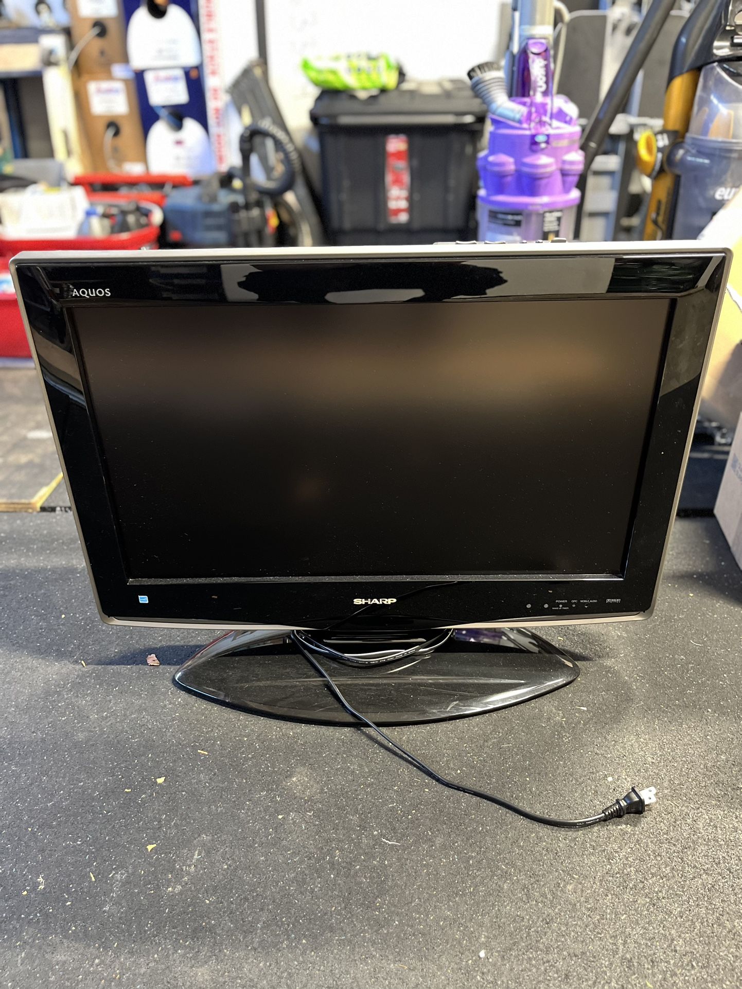 Sharp LC-26D43U 26" AQUOS 16:9 HD LCD Television