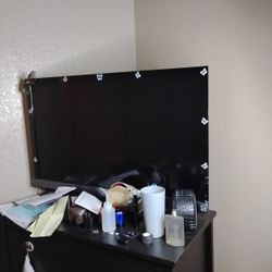 Flats Reen And Christian Dior Glasses