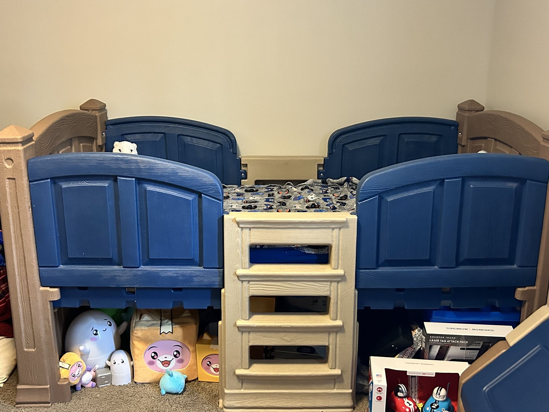 Step 2 Bed And Toy Chest Set