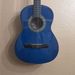 3/4 blue classical guitar STAGG