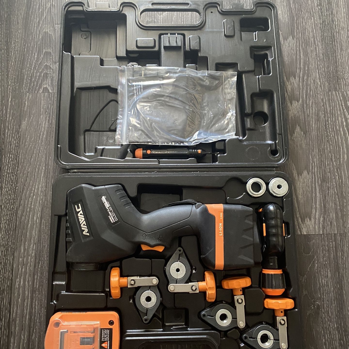 NAVAC NEF6Li Cordless Power Flaring Tool w Li Battery 3 4 Max OD for Sale in Scottsdale AZ OfferUp