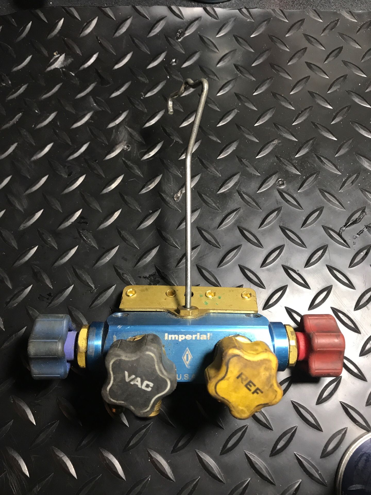 Imperial ac manifold