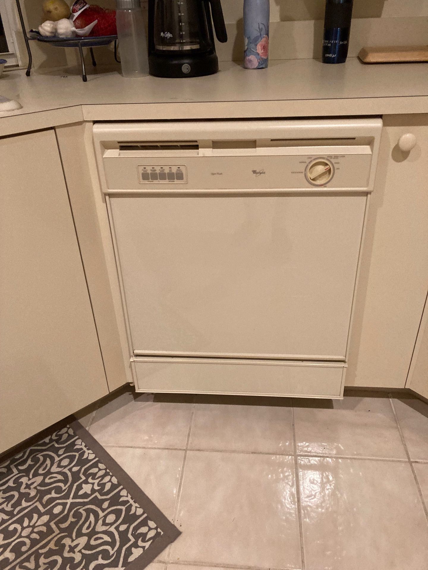 Whirlpool Dishwasher