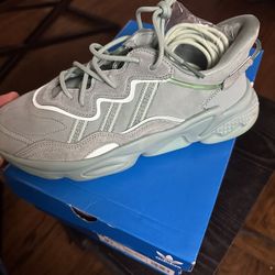 Adidas Ozweego Size 9.5