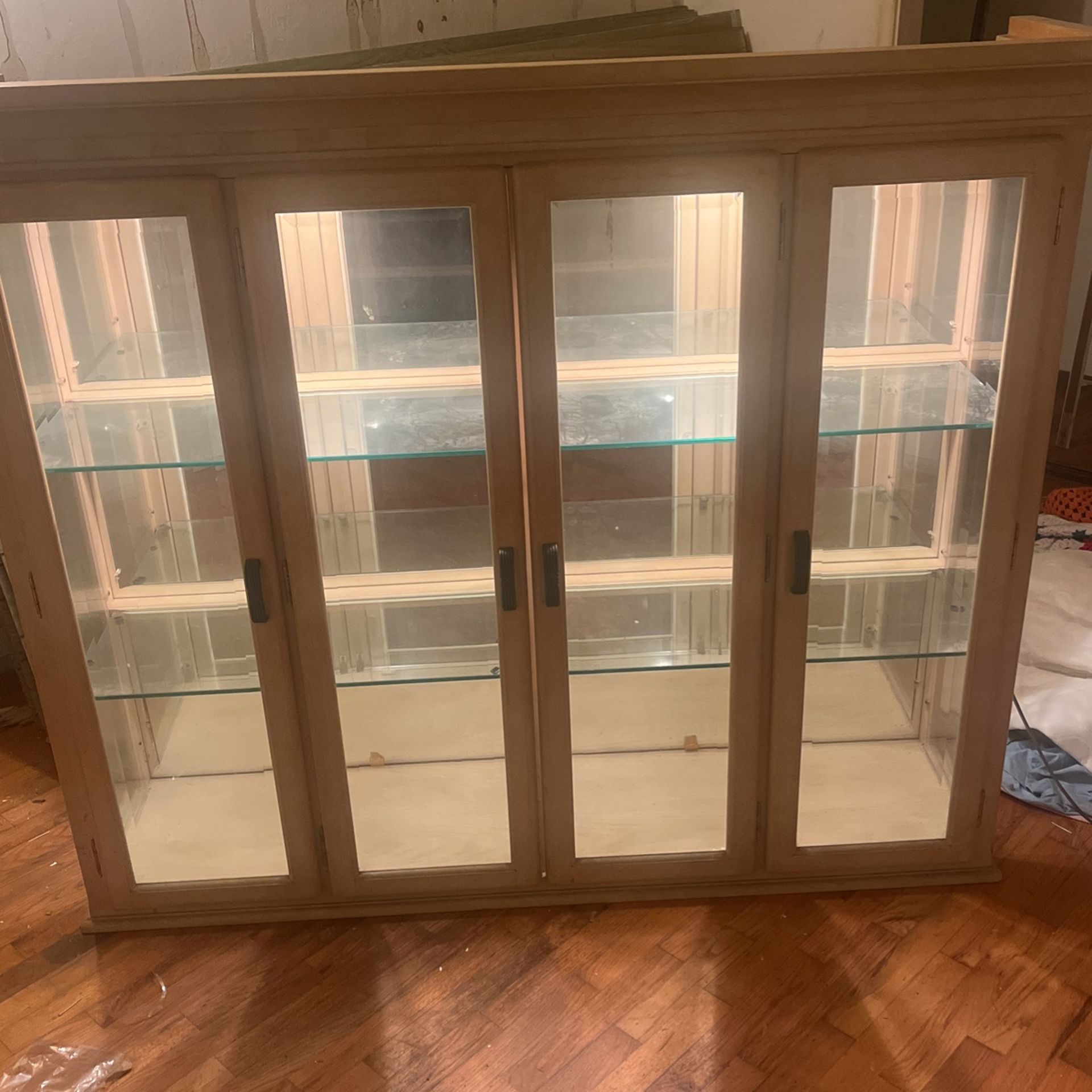 Cabinet With Glass Shelves 