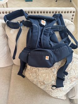 Ergobaby Baby Carrier – Navy Blue