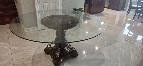 60 inch Round Glass Top Pedestal Dining Table