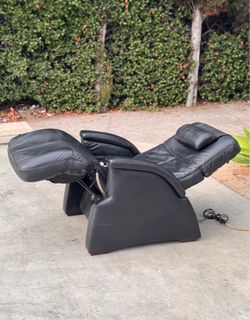 Human Touch Perfect Chair PC-085 Zero Gravity Power Recliner Black Leather