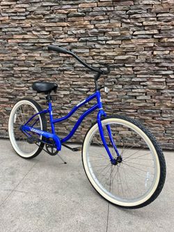 Gravity “ Sand Dollar “ 26 inch Beach Cruiser Royal Blue