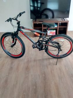 Avigo slyther online 26 mountain bike