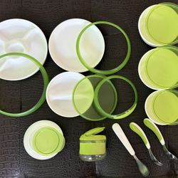 19-Piece OXO Tot Baby Feeding Set – Green Lot (Blue Set Also Available)