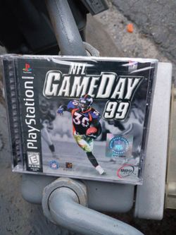 NFL GAMEDAY99....BRAND NEW WITH FACTORY  PLASTIC STILL ON
