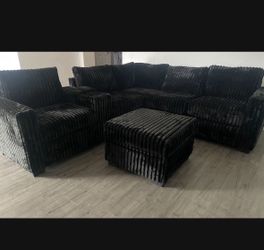 Sectional Set 