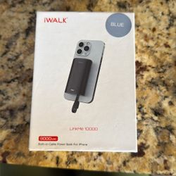iWalk Portable Charger With Built in Plug