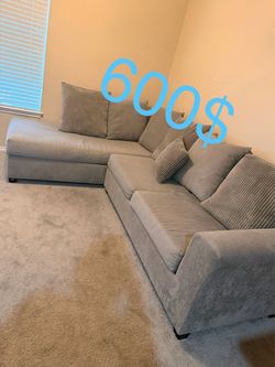 Beautiful Sofa Set – Great Price!
