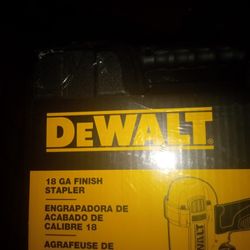 DeWalt 18 GA Finish Stapler
