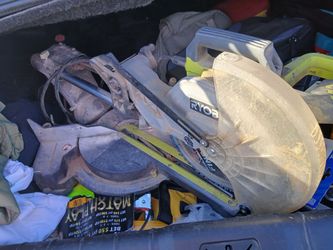 Slide miter saw