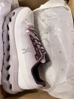 On Cloud Womens size 11 Cloudtilt