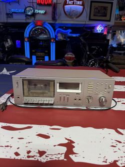 Sharp RY 20 Cassette Player