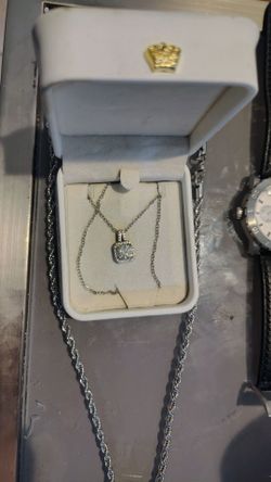 Women's 3 carat diamond necklace moissanite silver