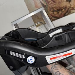 Car seat base 