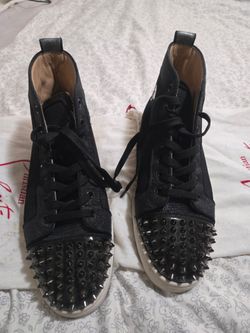 Christian Louisviton size 44