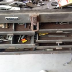 Craftsman Tool Box With Tape And Die 