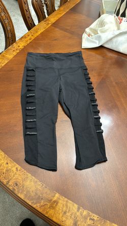 Lulumelon Legging Size 4